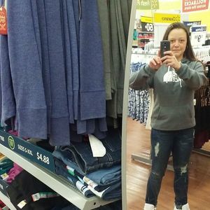 Meet your Posher, Cassie